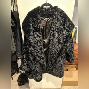 Adrienne Landau faux fur coat. New without tags.